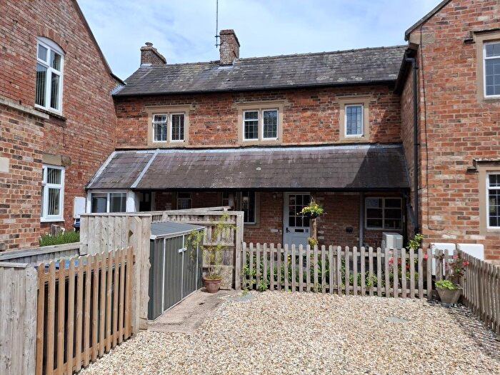 3 Bedroom Terraced House For Sale In Cherington, Shipston-on-Stour, CV36