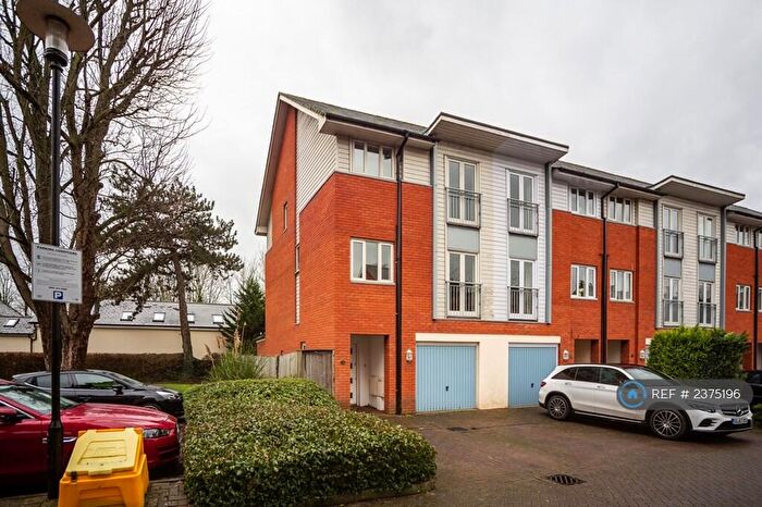 4 Bedroom End Of Terrace House To Rent In Kings Walk, Maidstone, ME14