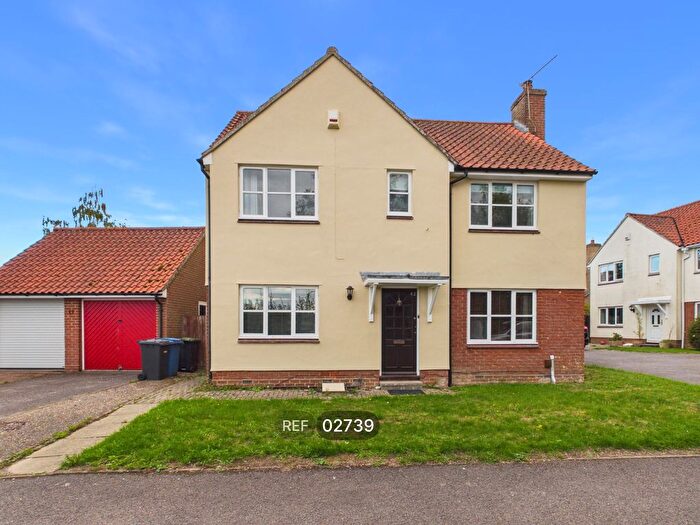 4 Bedroom Detached House To Rent In Collingwood Fields, East Bergholt, Colchester, Suffolk, Uk, CO7