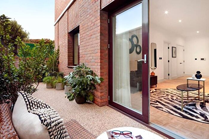 1 Bedroom Flat For Sale In One Clapham, Clapham Junction, London, SW11