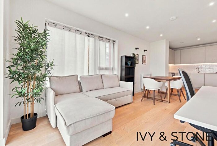 1 Bedroom Apartment For Sale In Jarman Building, Royal Crest Avenue, London, Greater London, E16