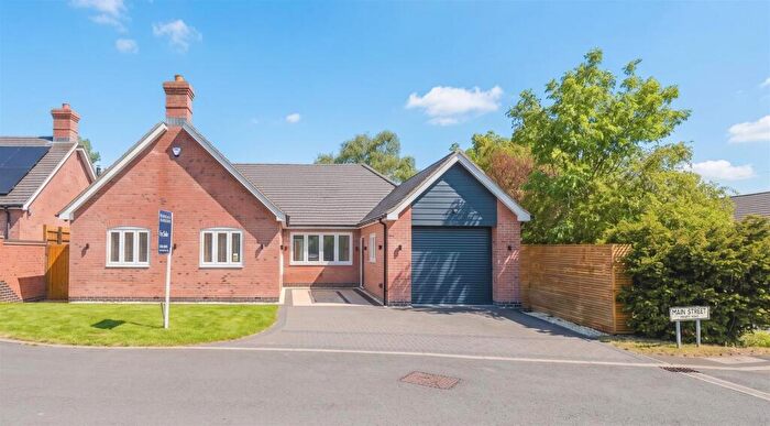 3 Bedroom Detached Bungalow For Sale In Main Street, Osgathorpe, LE12