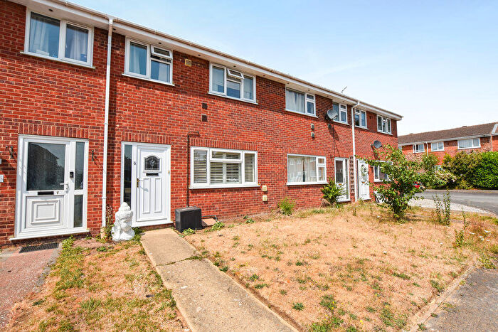 3 Bedroom Terraced House For Sale In The Limes, Wittering, PE8
