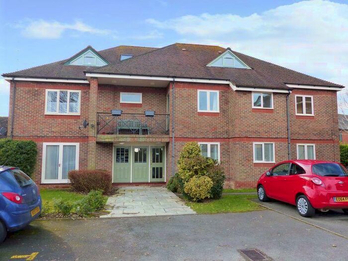 1 Bedroom Flat To Rent In Central Marlow, SL7