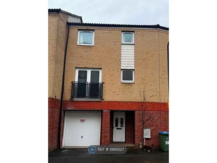 4 Bedroom Terraced House To Rent In White Star Place, Southampton, SO14