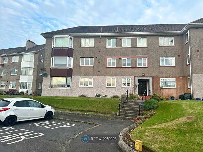 3 Bedroom Flat To Rent In Overton Crescent, West Kilbride, KA23