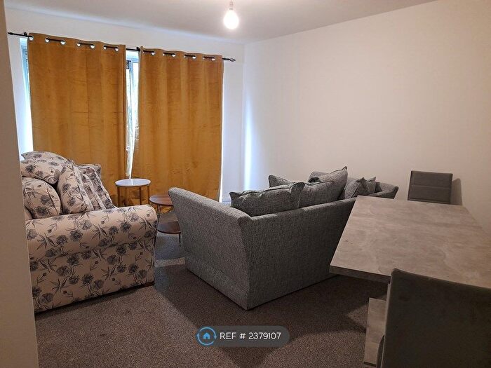 2 Bedroom Maisonette To Rent In Franciscan Road, London, SW17