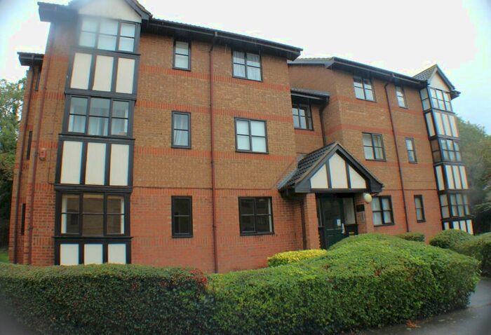1 Bedroom Apartment To Rent In Osbourne Street, Dartford, DA2