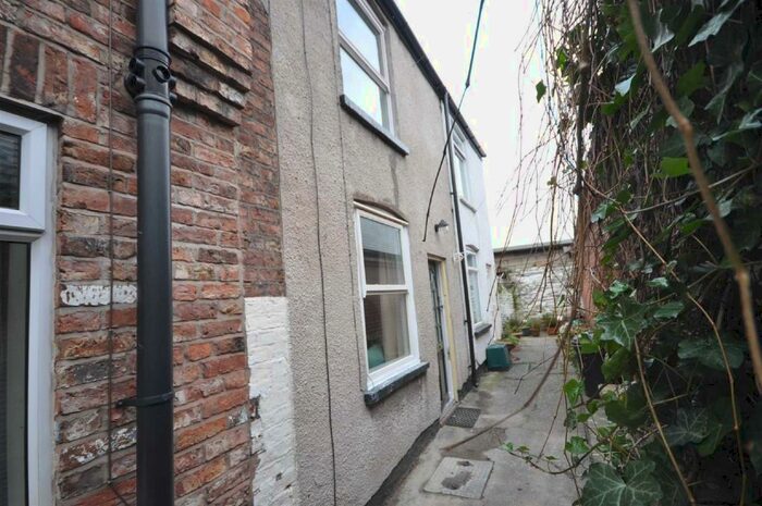 1 Bedroom Terraced House To Rent In Court King Edward Street, Macclesfield, SK10