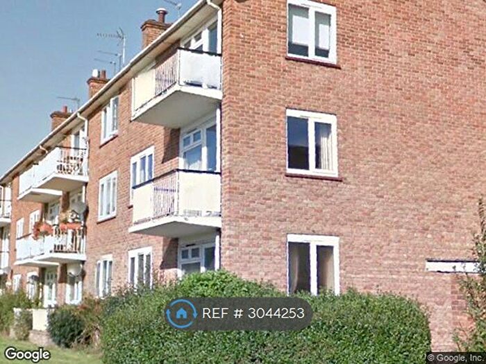 1 Bedroom Flat To Rent In North Finchley, London, N12
