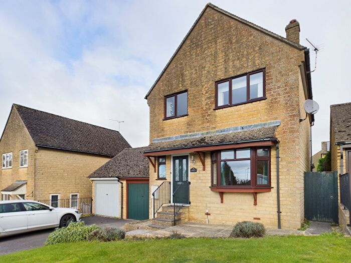 3 Bedroom Detached House To Rent In The Ridge, Bussage, Stroud, GL6