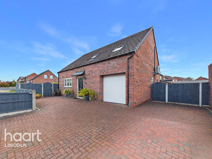 4 Bedroom Detached House For Sale In Nettleton Drive, Lincoln, LN6