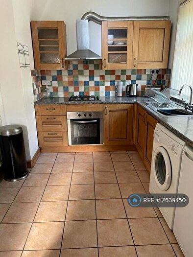 3 Bedroom Semi-Detached House To Rent In Rutland Road, Sheffield, S3