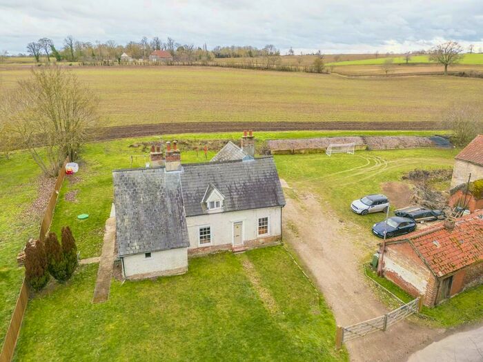 4 Bedroom Detached House For Sale In Liston, Sudbury, CO10