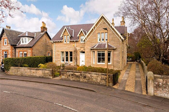 6 Bedroom Detached House For Sale In Foulis Crescent, Juniper Green, Midlothian, EH14