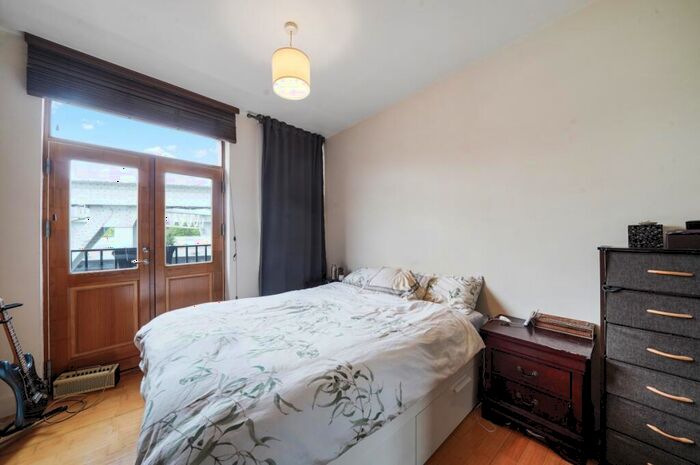 1 Bedroom Flat To Rent In Cotton's Gardens, Shoreditch, E2