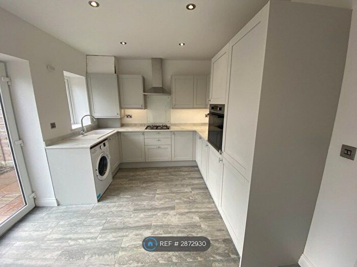 3 Bedroom Terraced House To Rent In Furnace Street, Hyde, SK14