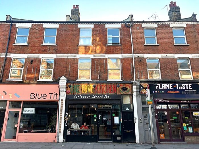 2 Bedroom Flat To Rent In Crouch Hill, Finsbury Park, London, N4