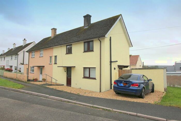 2 Bedroom Semi-Detached House To Rent In Warraton Close, Saltash, PL12