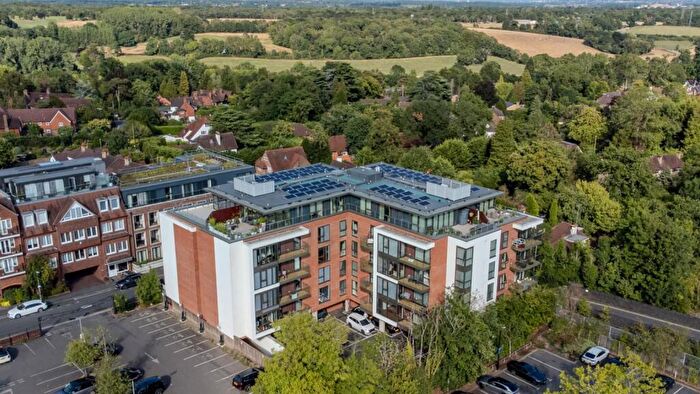 2 Bedroom Apartment For Sale In Station Road, Gerrards Cross, SL9