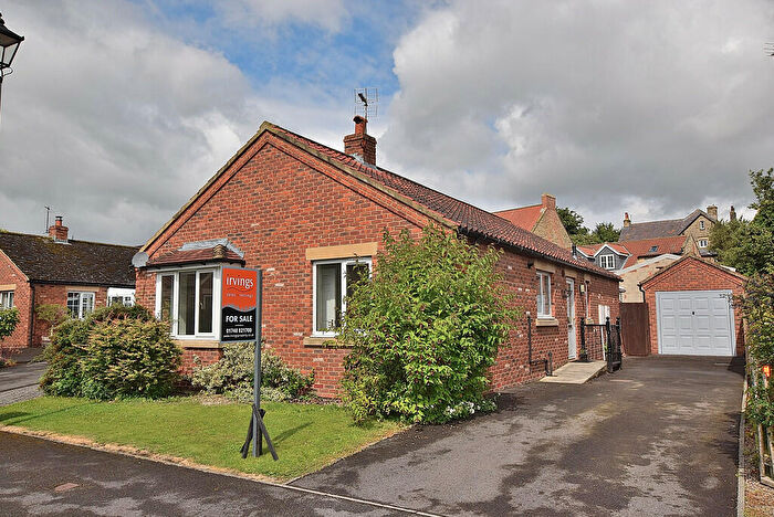 3 Bedroom Detached Bungalow For Sale In Piper Hill Close, Barton, DL10