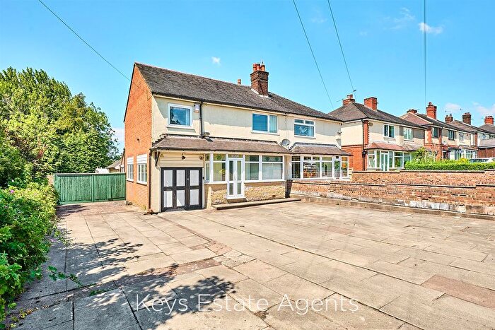 3 Bedroom Semi-Detached House For Sale In Woodpark Lane, Lightwood, Stoke-On-Trent, ST3