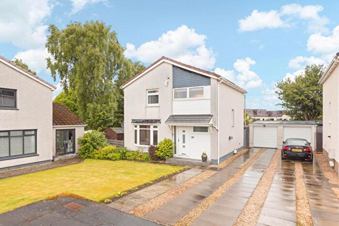 3 Bedroom Detached House For Sale In Crosshill Drive, Bo'ness, EH51