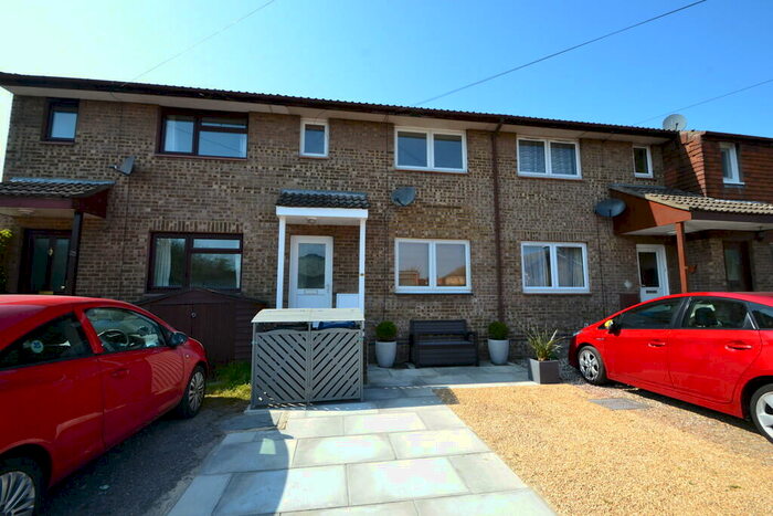 2 Bedroom Terraced House To Rent In Surbiton, Surrey, KT6