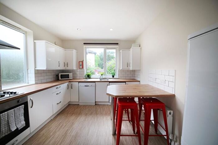 6 Bedroom Semi-Detached House To Rent In Rokeby Gardens, Headingley, Leeds, LS6