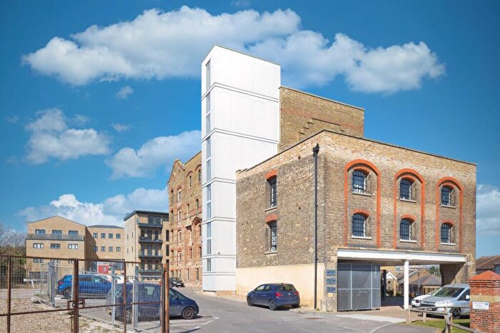 2 Bedroom Flat For Sale In Millers Hill, Ramsgate, CT11