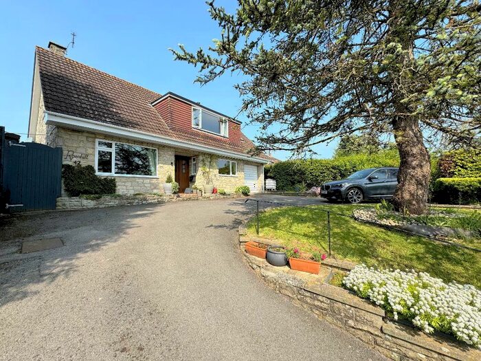 3 Bedroom Detached House For Sale In High Street, Littleton Panell, Devizes, Wiltshire, SN10