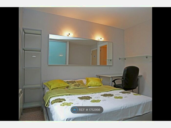 5 Bedroom Flat To Rent In Leroy Street, London, SE1