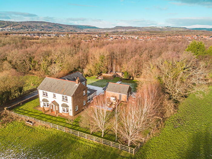 5 Bedroom Detached House For Sale In Heol Las, Birchgrove, Swansea, SA7