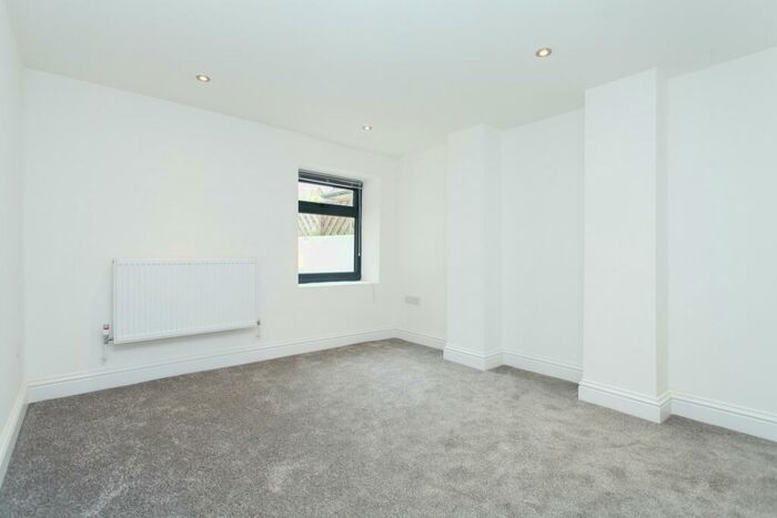 3 Bedroom Flat To Rent In Raveley Street, Tufnell Park, NW5