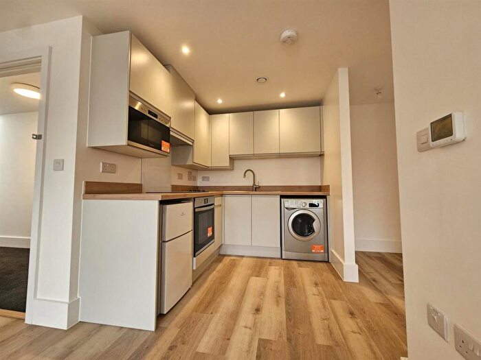 1 Bedroom Flat To Rent In Mercia House, Market Square, Sandy, SG19