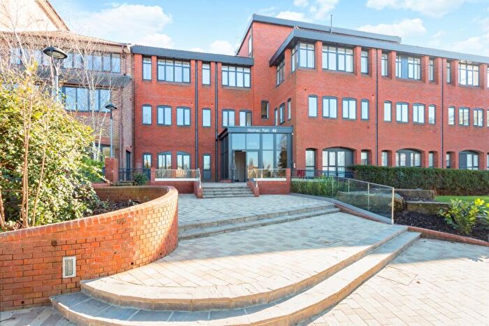 1 Bedroom Flat To Rent In North Street Horsham, RH12