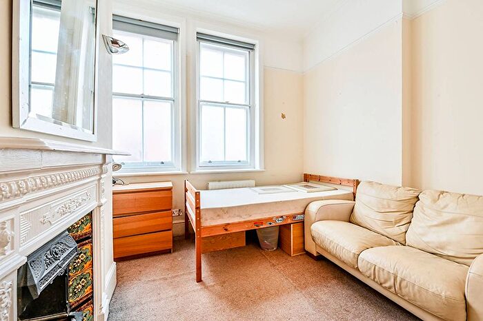 5 Bedroom Flat For Sale In Glyn Mansions, Olympia, London, W14