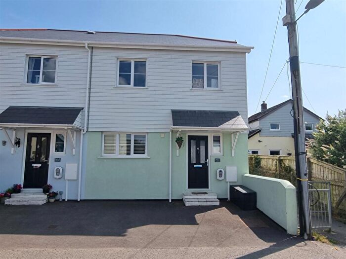 3 Bedroom Semi Detached House For Sale In North Road, Bradworthy, Holsworthy, EX22