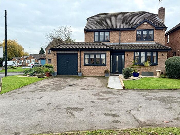 5 Bedroom Detached House For Sale In Wentworth Drive, Whitestone, CV11