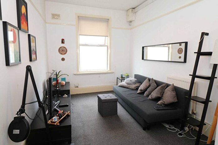 1 Bedroom Flat To Rent In Crouch Hill, Islington, N4