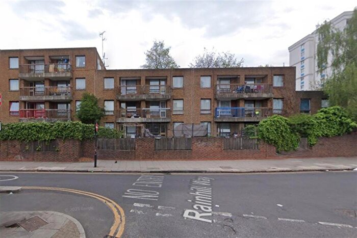1 Bedroom Apartment To Rent In Hardwicke House, Tower Hamlets, E3