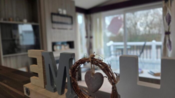 2 Bedroom Mobile/park Home For Sale In Dymchurch Road, New Romney, TN28