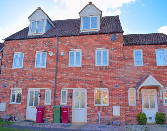3 Bedroom Town House To Rent In Barnard Meadows, Kirton In Lindsey, DN21