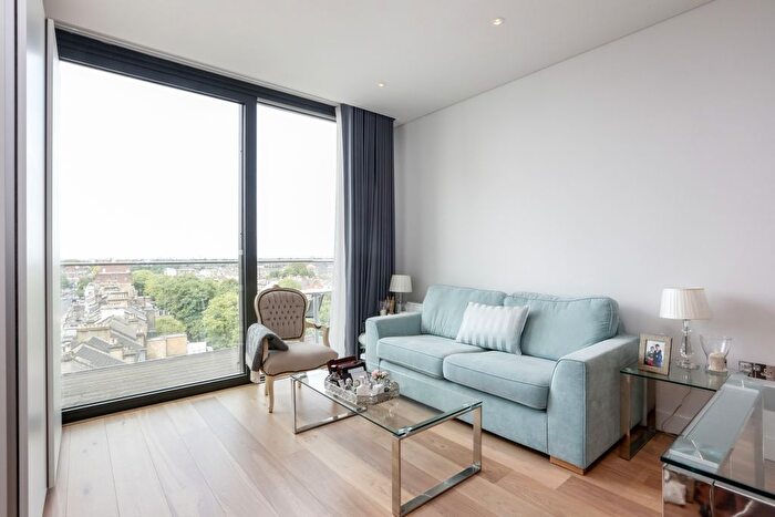 1 Bedroom Flat To Rent In Plaza Gardens, London, SW15