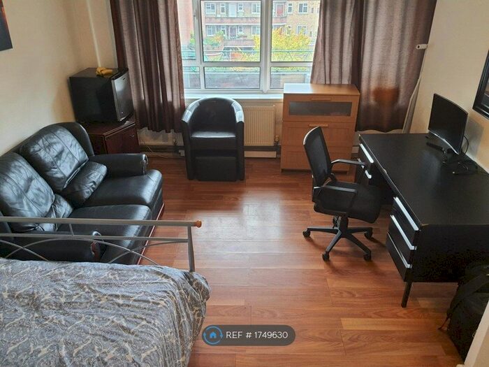 3 Bedroom Flat To Rent In Sidmouth Street, London, WC1H