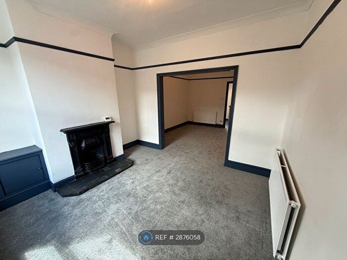 2 Bedroom Terraced House To Rent In Buckley St, Macclesfield, SK11