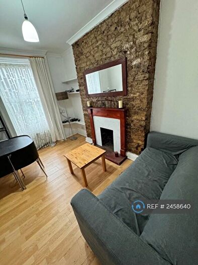 1 Bedroom Flat To Rent In Kentish Town Road, London, NW1