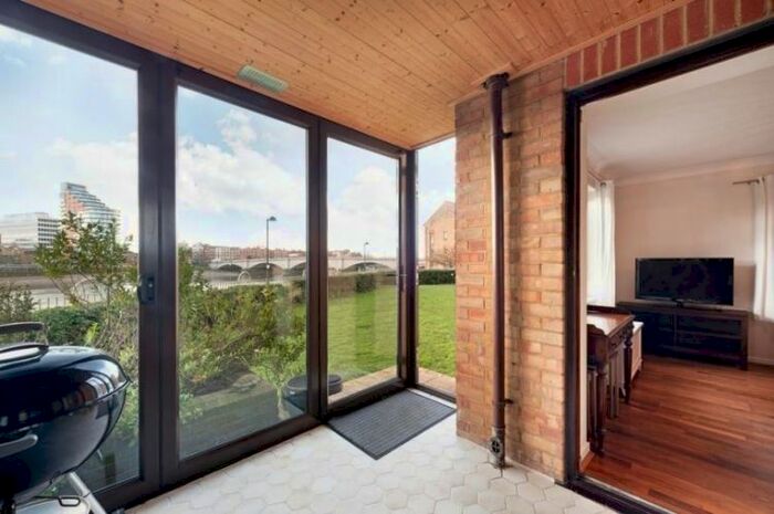 2 Bedroom Flat To Rent In Ranelagh Gardens, London, SW6