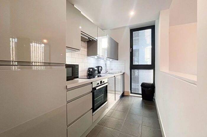 1 Bedroom Apartment To Rent In Burton Place, Castlefield, Manchester, M15