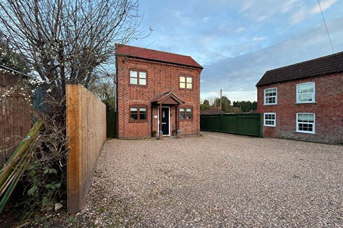 2 Bedroom Detached House For Sale In Goxhill Avenue, Donington, Spalding, PE11